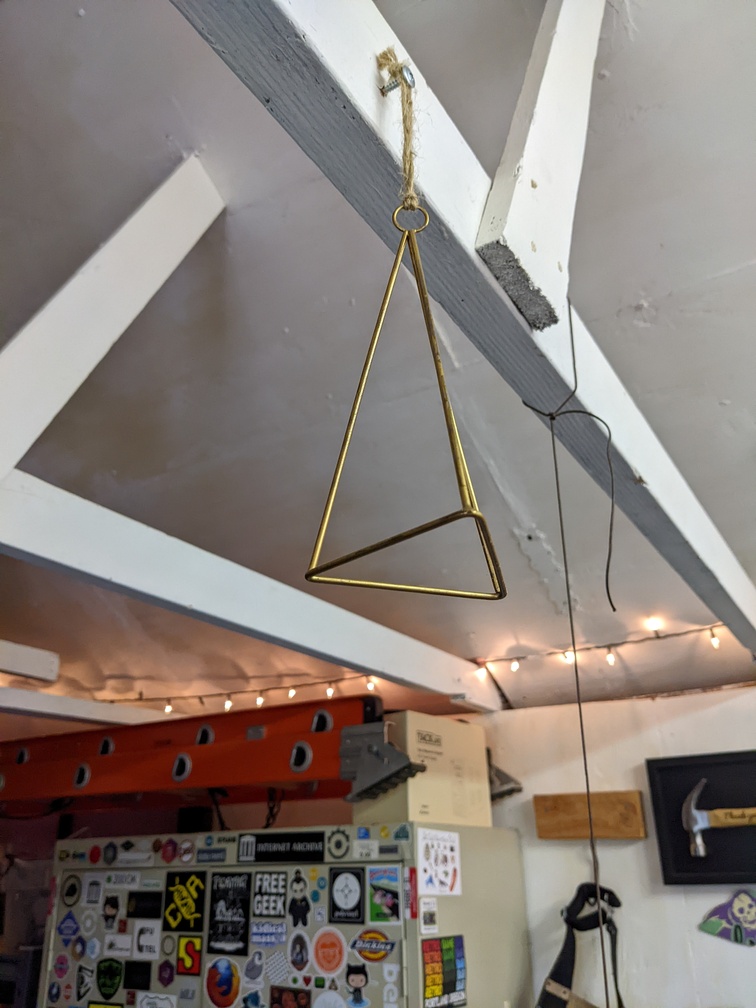 showing suspended triangle